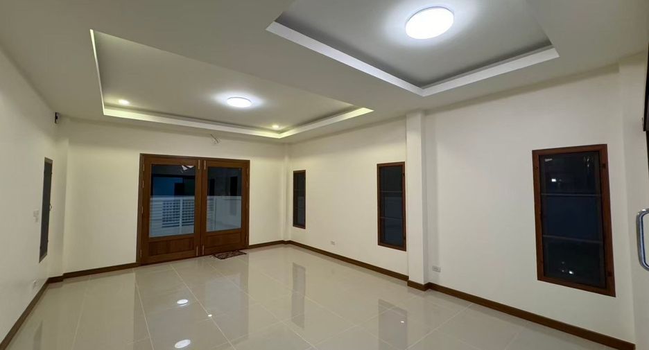 For sale 4 bedrooms house in Hang Dong, Chiang Mai
