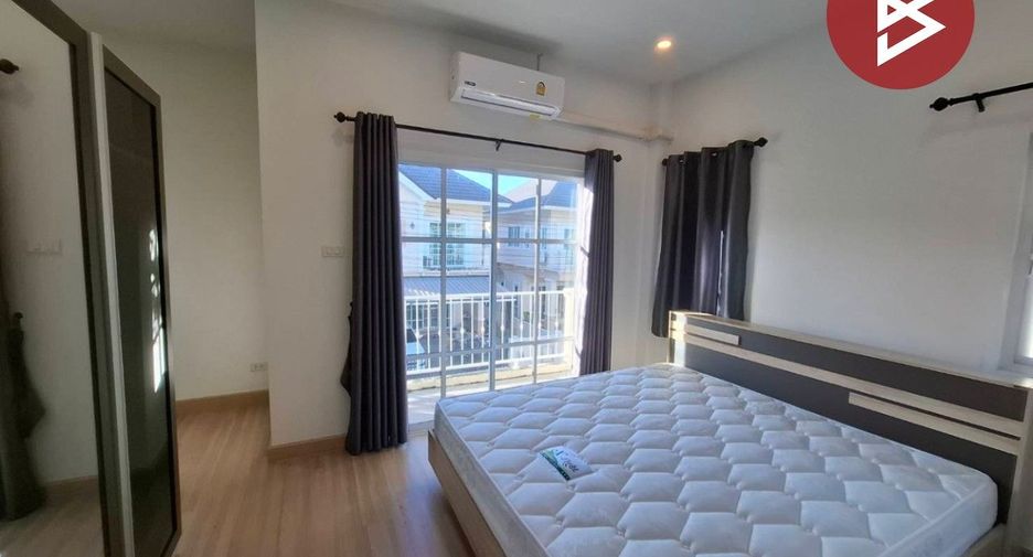 For sale 4 bedrooms house in Mueang Chon Buri, Chonburi