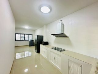 Haus zur Miete mit 4 Zimmer in Saraphi, Chiang Mai