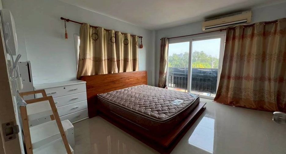 À vendre 4 chambres bureau à Don Mueang, Bangkok