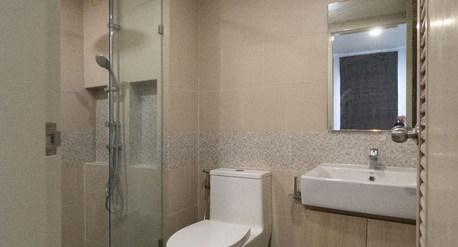 For rent 1 bed condo in Bangkok Yai, Bangkok