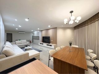 Wohnung zur Miete mit 3 Zimmer in Watthana, Bangkok