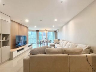 Wohnung zur Miete mit 3 Zimmer in Watthana, Bangkok