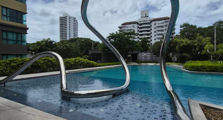 For sale 2 bedrooms condo in Cha Am, Phetchaburi