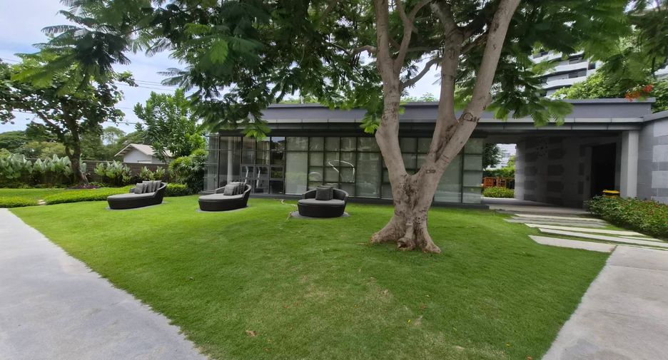 For sale 2 bedrooms condo in Cha Am, Phetchaburi