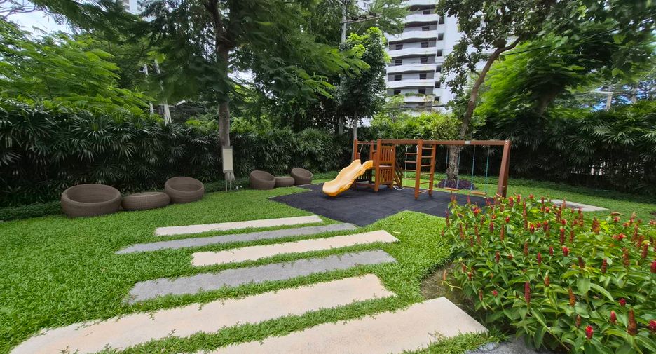 For sale 2 bedrooms condo in Cha Am, Phetchaburi
