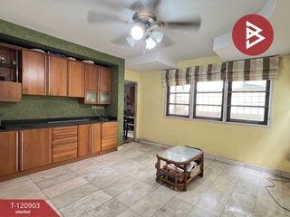 Haus zum Kauf mit 4 Zimmer in Saphan Sung, Bangkok