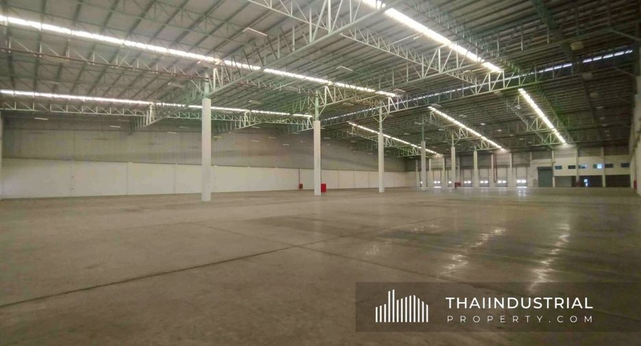 À louer entrepôt à Si Racha, Chonburi