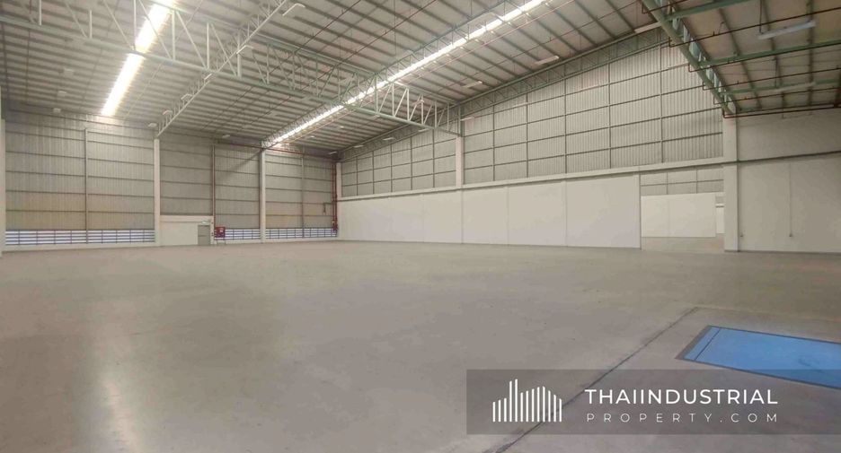 Almacén en alquiler en Si Racha, Chonburi