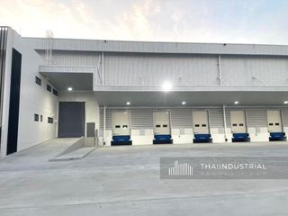 À louer entrepôt à Si Racha, Chonburi