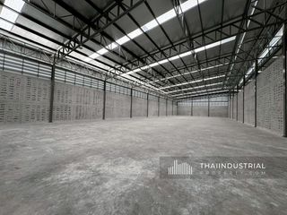 For rent warehouse in Phra Pradaeng, Samut Prakan