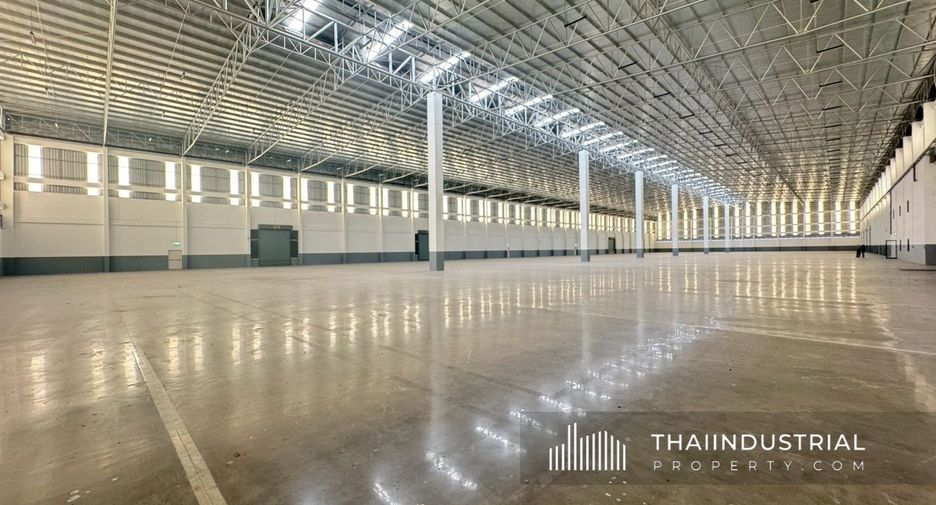 Almacén en alquiler y en venta en Bang Phli, Samut Prakan