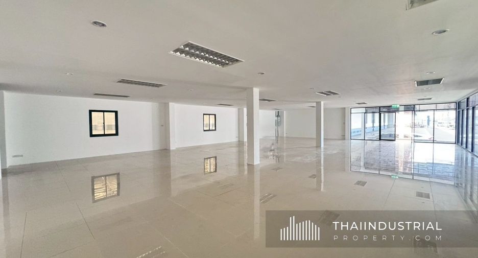Almacén en alquiler y en venta en Bang Phli, Samut Prakan