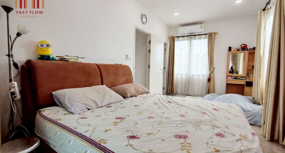 Haus zum Kauf mit 3 Zimmer in Khlong Sam Wa, Bangkok