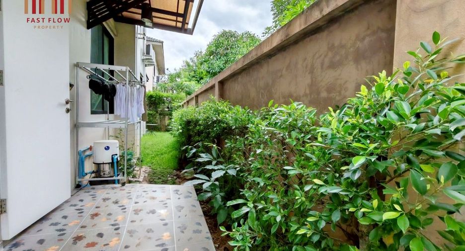 Haus zum Kauf mit 3 Zimmer in Khlong Sam Wa, Bangkok