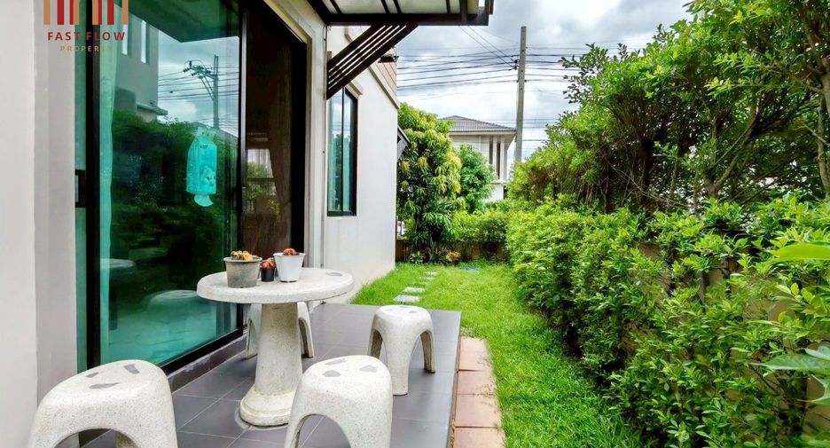 Haus zum Kauf mit 3 Zimmer in Khlong Sam Wa, Bangkok