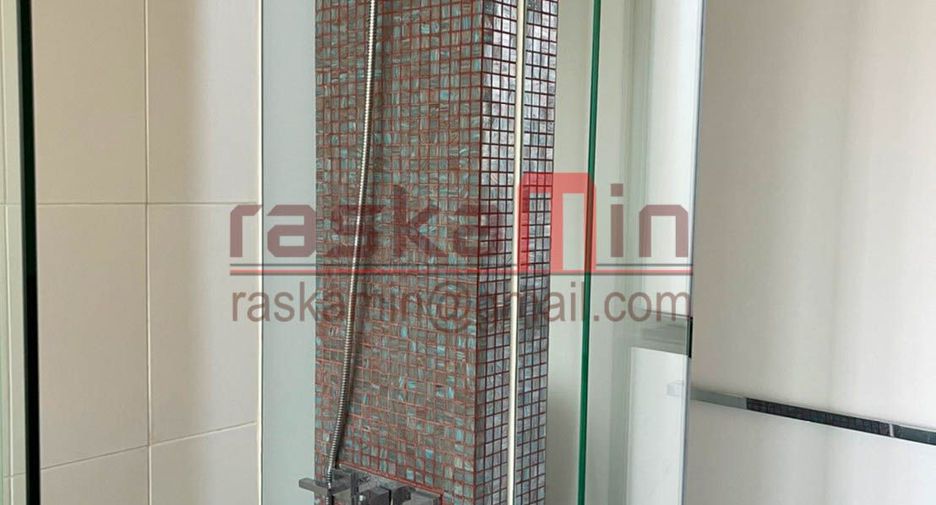 For rent 2 bedrooms condo in Bang Lamung, Chonburi