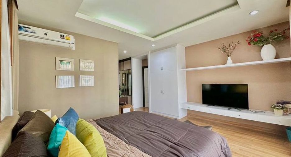 For rent 3 bedrooms house in Si Racha, Chonburi