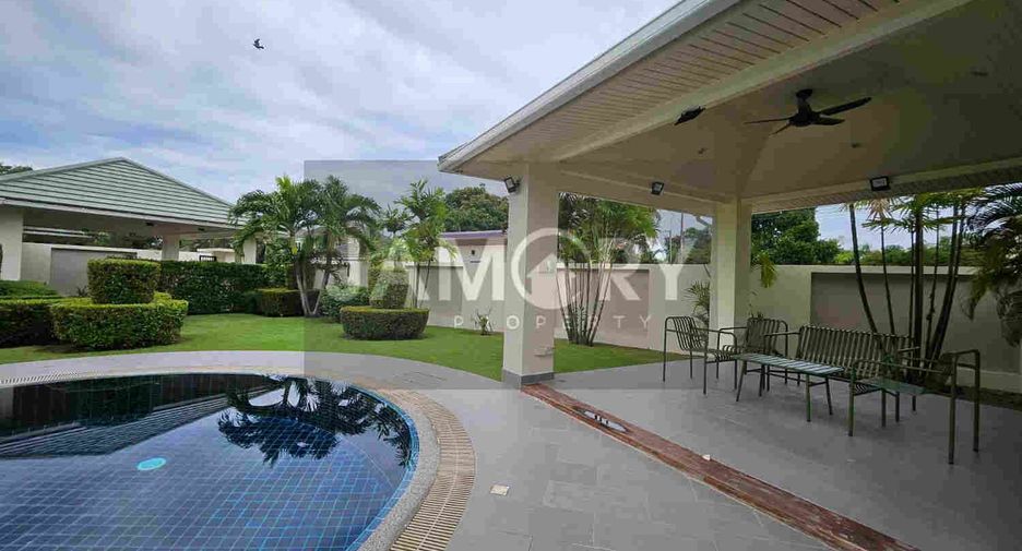 For rent 5 bedrooms house in East Pattaya, Pattaya