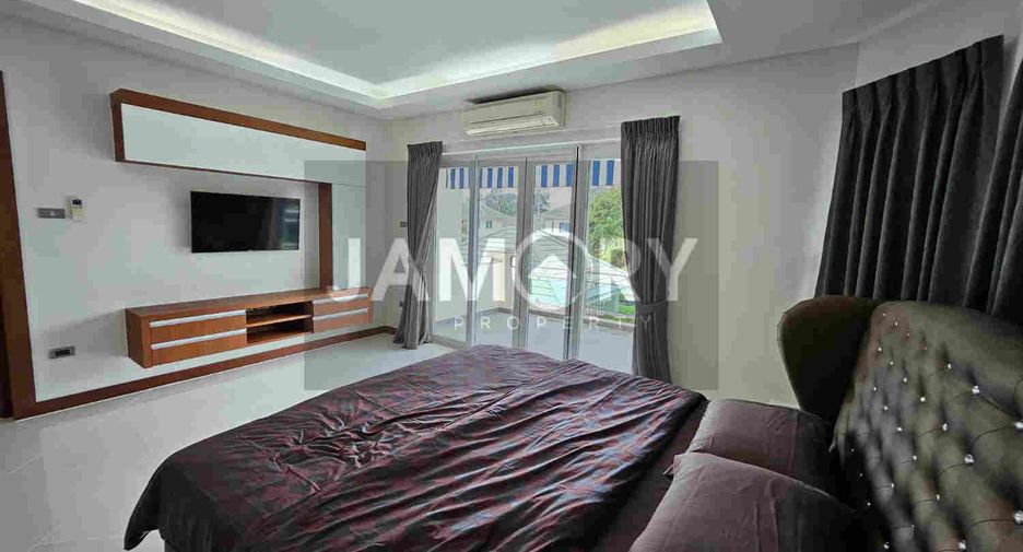 For rent 5 bedrooms house in East Pattaya, Pattaya