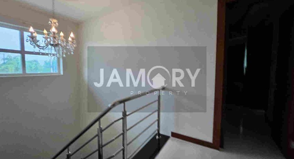 For rent 5 bedrooms house in East Pattaya, Pattaya