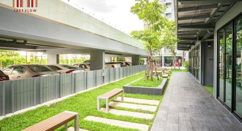 For sale 1 bed condo in Bang Kapi, Bangkok