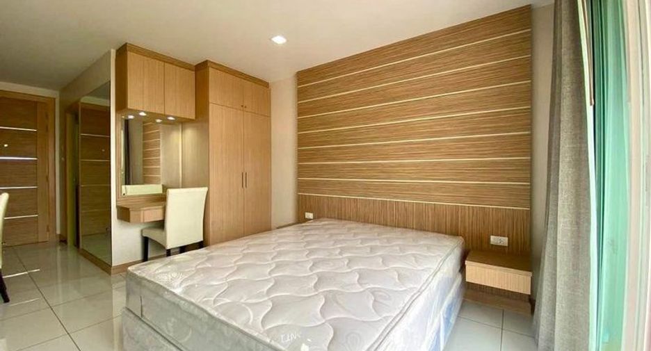Wohnung zum Kauf mit Studio in Sattahip, Chonburi