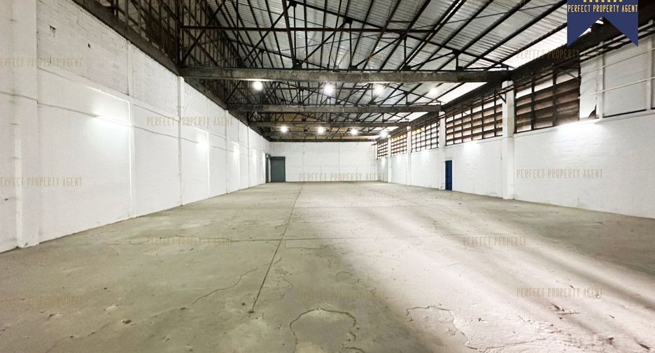 For sale warehouse in Ban Bueng, Chonburi