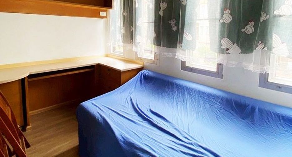 For sale 2 bedrooms condo in Dusit, Bangkok