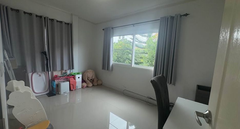 For rent 3 bedrooms house in Mueang Phuket, Phuket