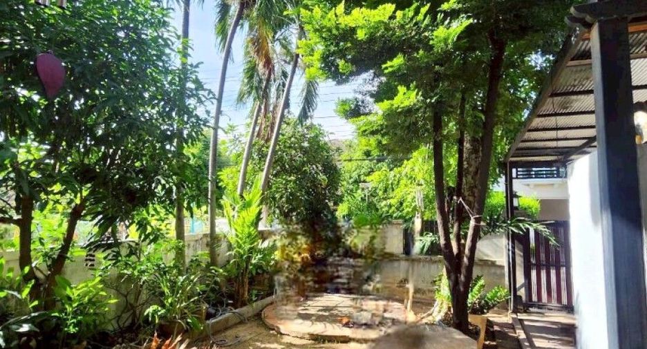 For sale 3 bedrooms house in Sai Mai, Bangkok