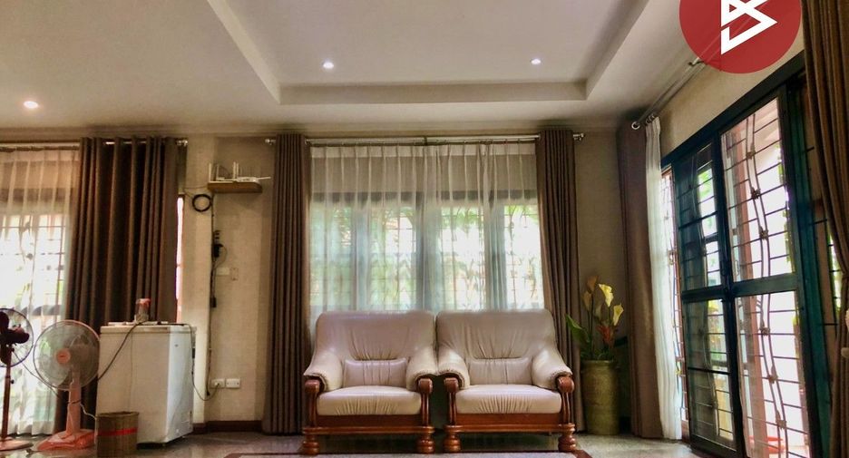 For sale 3 bedrooms house in Sai Mai, Bangkok