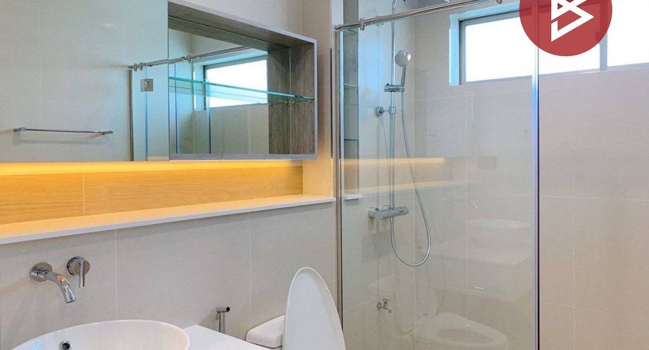 Продажа 3 спальни дом в Сапхан Сунг, Бангкок