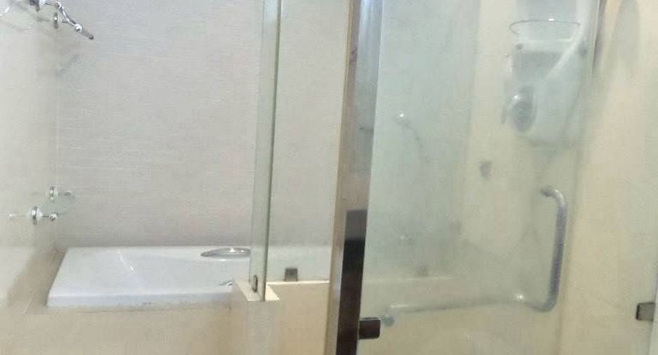 For rent 3 bedrooms house in Bang Na, Bangkok