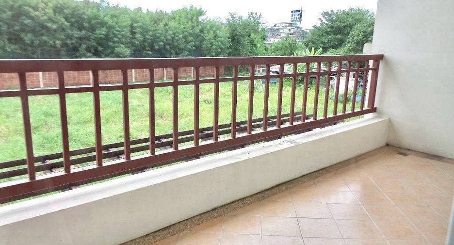 For rent 3 bedrooms house in Bang Na, Bangkok