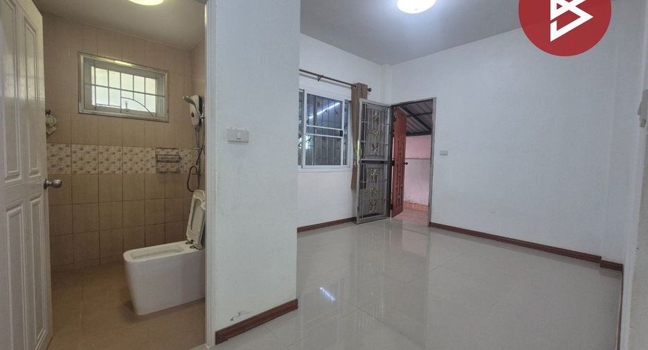 For sale 3 bedrooms house in Phan Thong, Chonburi