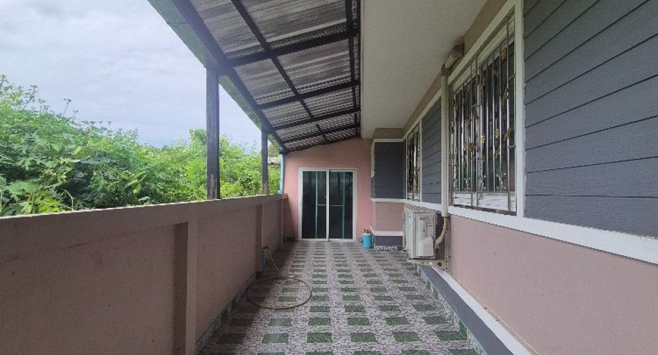 For sale 3 bedrooms house in Phan Thong, Chonburi
