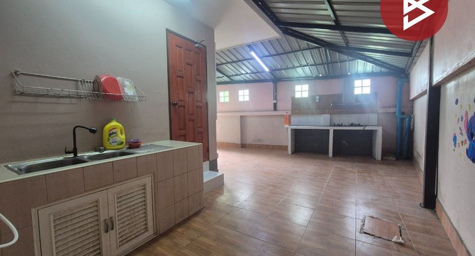 For sale 3 bedrooms house in Phan Thong, Chonburi