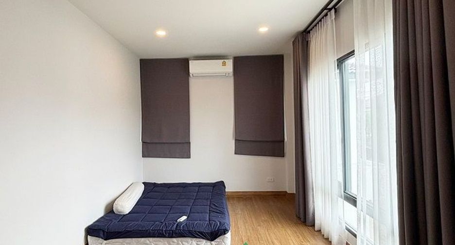 For sale 4 bedrooms house in Bang Bua Thong, Nonthaburi