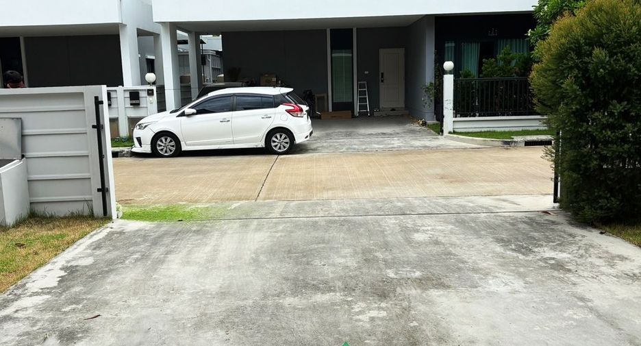 For sale 4 bedrooms house in Bang Bua Thong, Nonthaburi