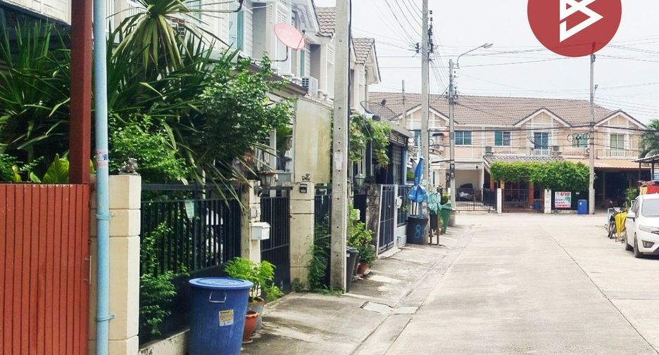 For sale 3 bedrooms townhouse in Bang Phli, Samut Prakan