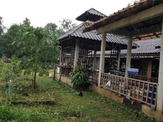 出售 7 卧室 独立屋 在 Ban Rai, Uthai Thani