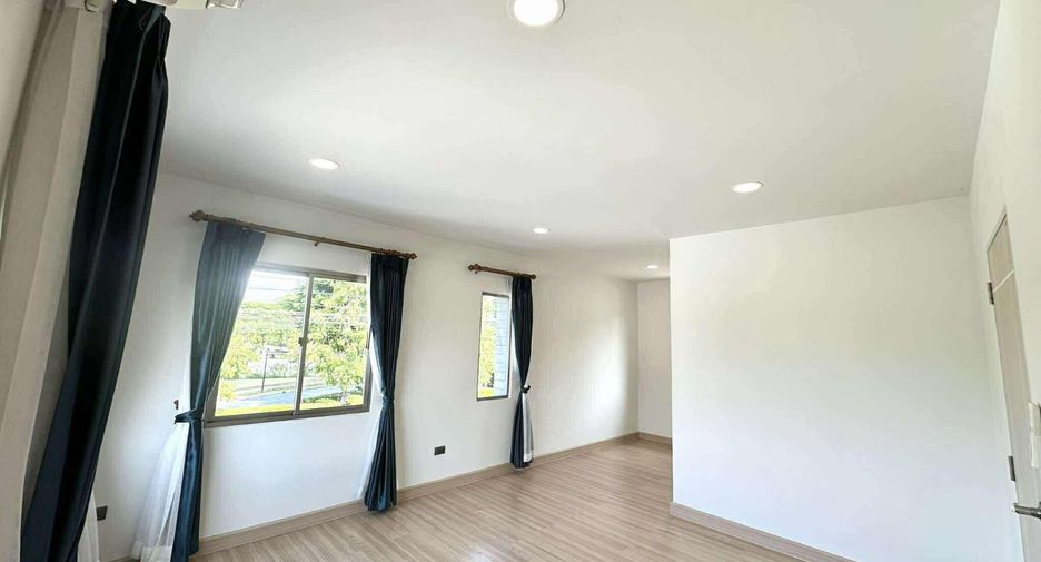 Аренда и продажа 3 спальни дом в Mueang Chon Buri, Чонбури