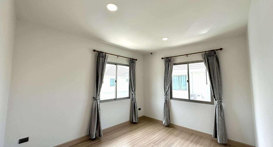 Аренда и продажа 3 спальни дом в Mueang Chon Buri, Чонбури