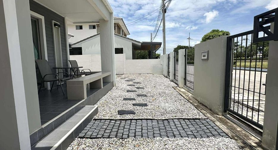 Аренда и продажа 3 спальни дом в Mueang Chon Buri, Чонбури
