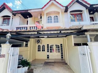 For Rent 2 Bedroom Townhouse In Mueang Chiang Mai