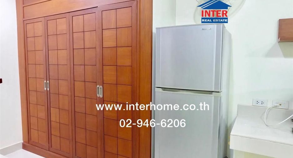 Продажа 24 спальни апартаменты в Mueang Pathum Thani, Патумтани