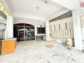 For sale 2 bedrooms townhouse in Chatuchak, Bangkok
