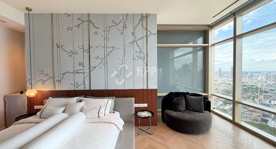 For sale 3 bedrooms condo in Bang Kho Laem, Bangkok