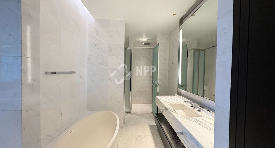 For sale 3 bedrooms condo in Bang Kho Laem, Bangkok